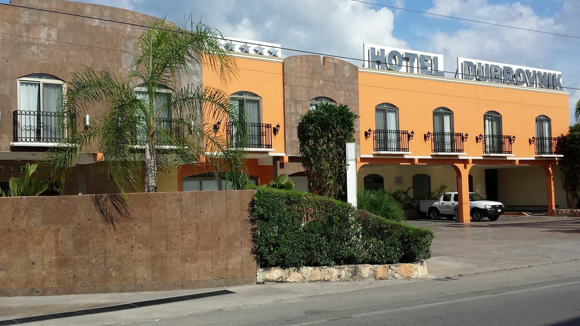 Hotel Dubrovnik Merida Luaran gambar